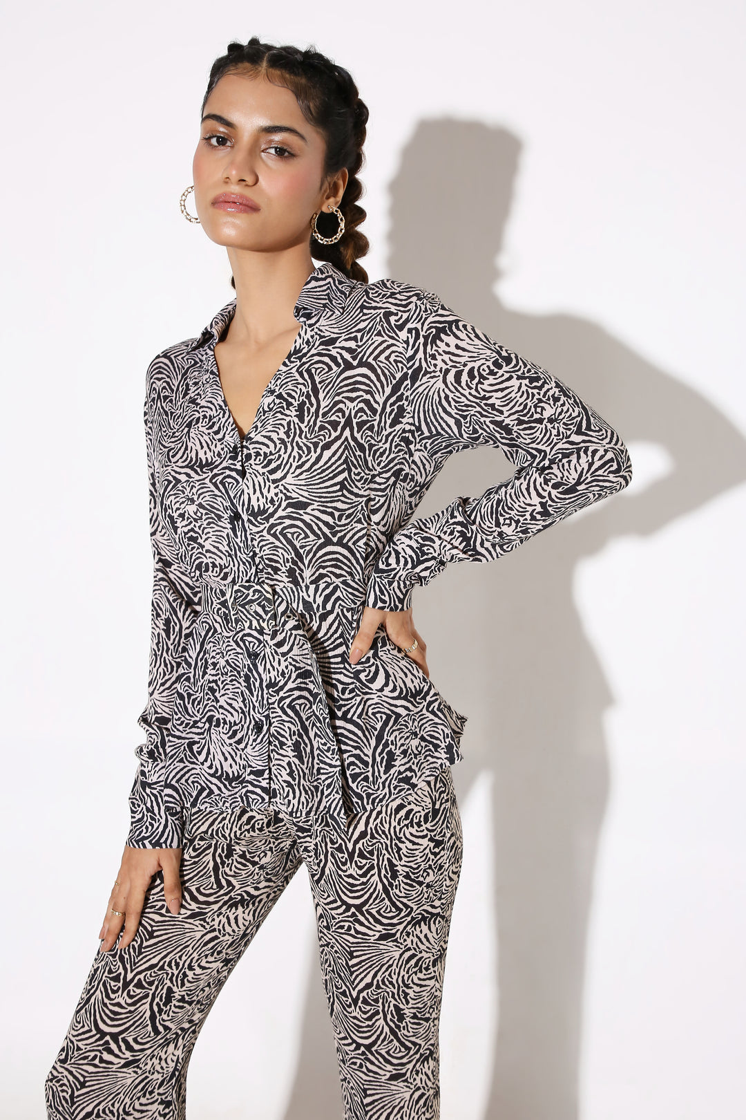 Crinkle Crush - Long Shirt-Shirts - Monokrom
