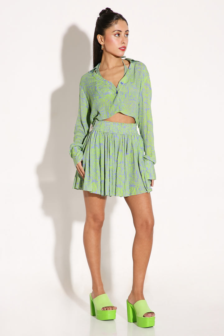 Crop It Like It's Hot - Crop Shirt-Crop Top - Monokrom