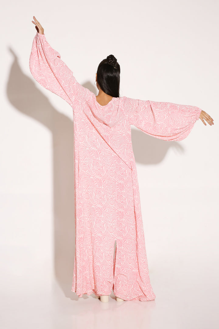 Main Character - Cape Overlay-Kaftan - Monokrom