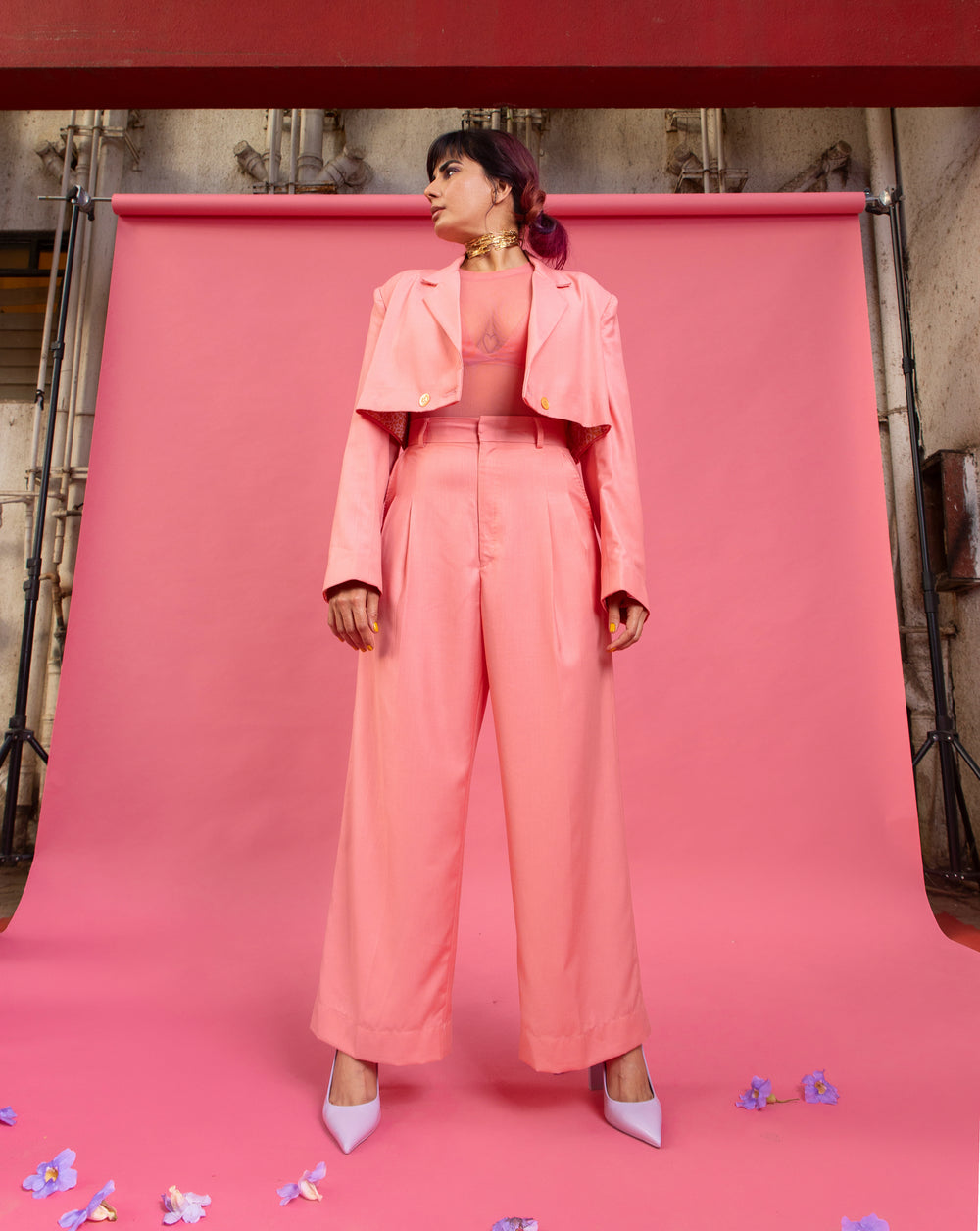 Kirti Kulhari Wearing Legs for Days Pants - Solid-trousers - Celebrity - Monokrom