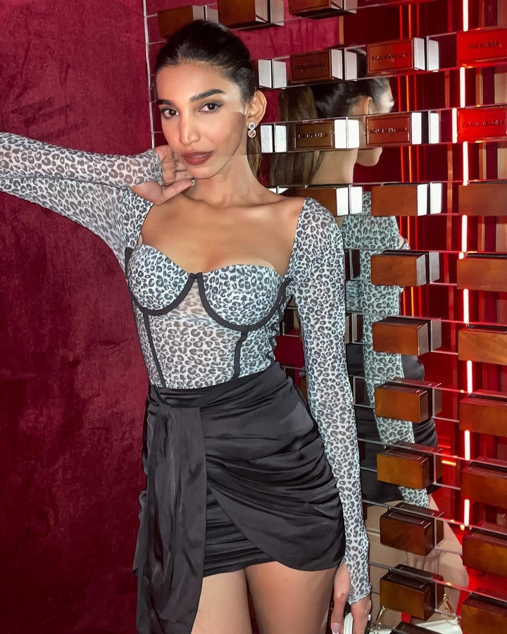 Juhi Godambe in Bougiesuit - Corset Bodysuit - Print-bodysuits - Celebrity - Monokrom