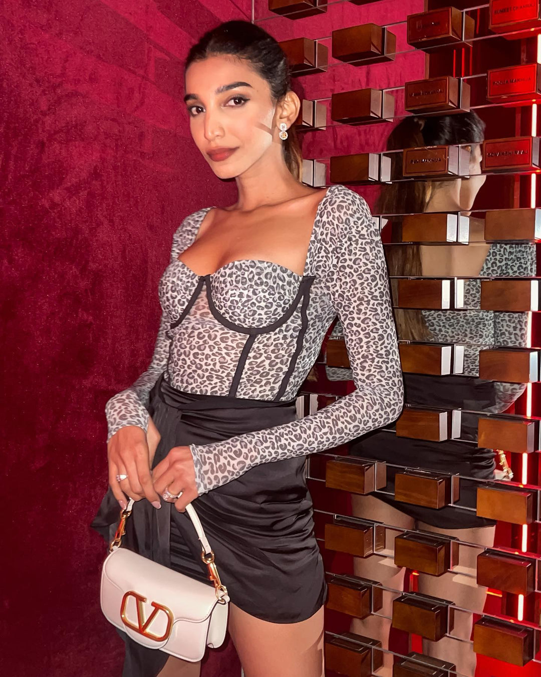 Juhi Godambe in Bougiesuit - Corset Bodysuit - Print-bodysuits - Celebrity - Monokrom