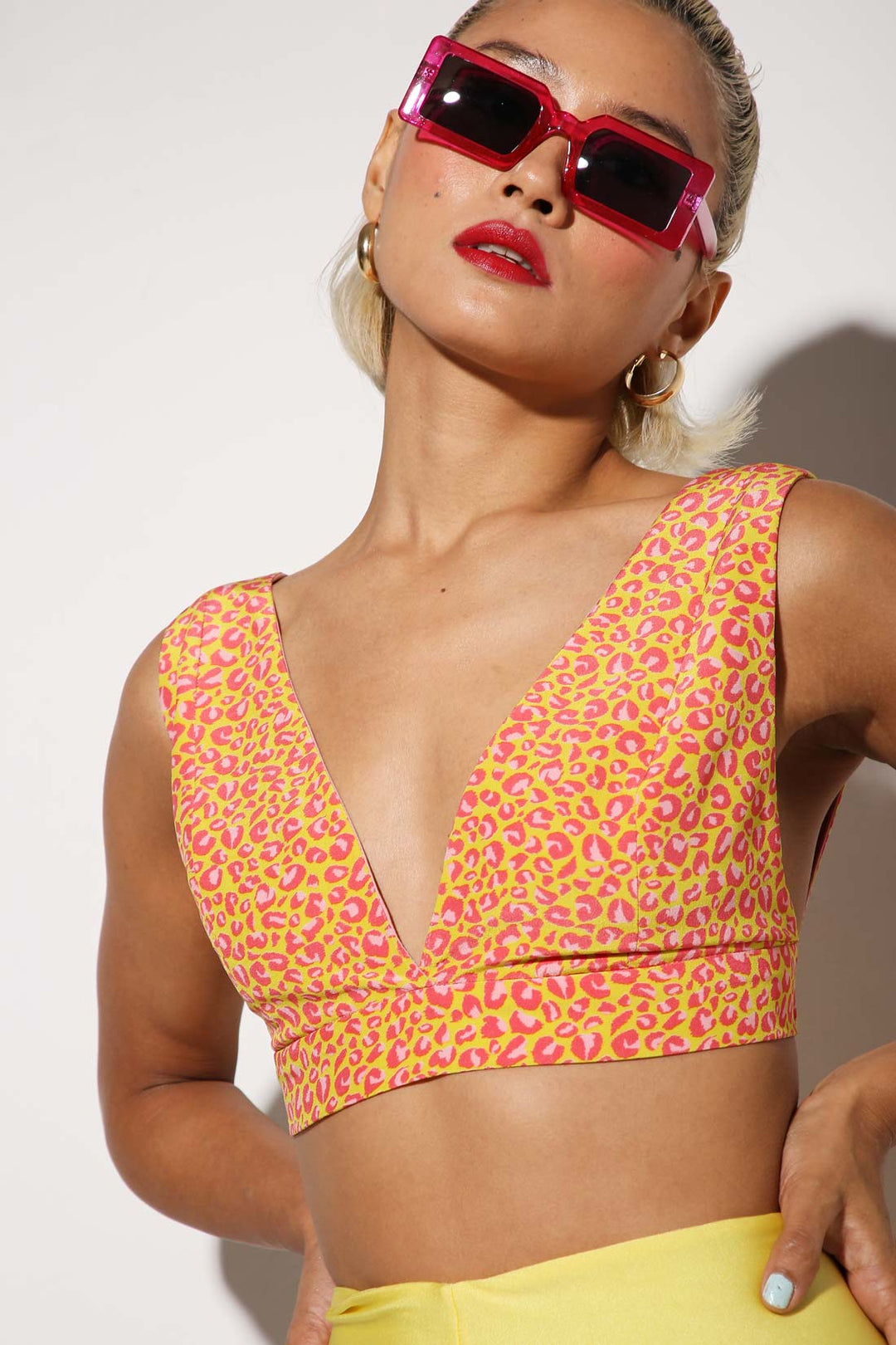 Bombshell - V Neck Bralette - Print-bralettes - Monokrom