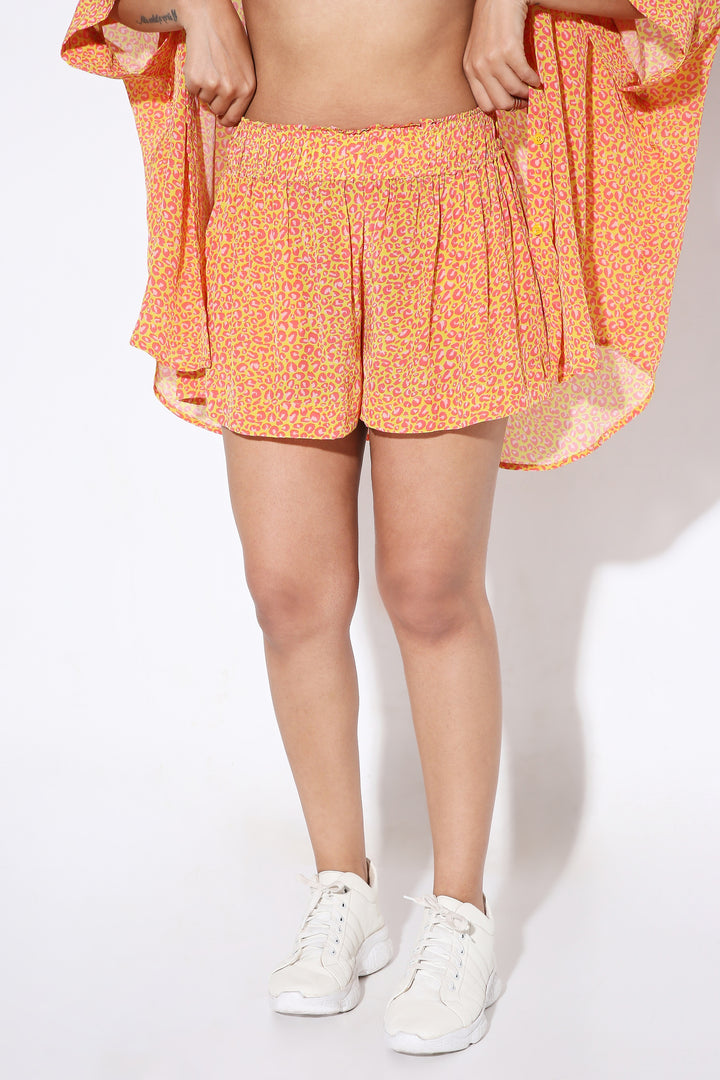 Flared Shorts - Print-shorts - Monokrom