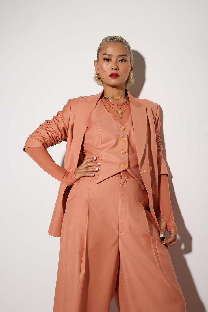 Legs for Days - Wide Legged Pants - Solid-trousers - Monokrom