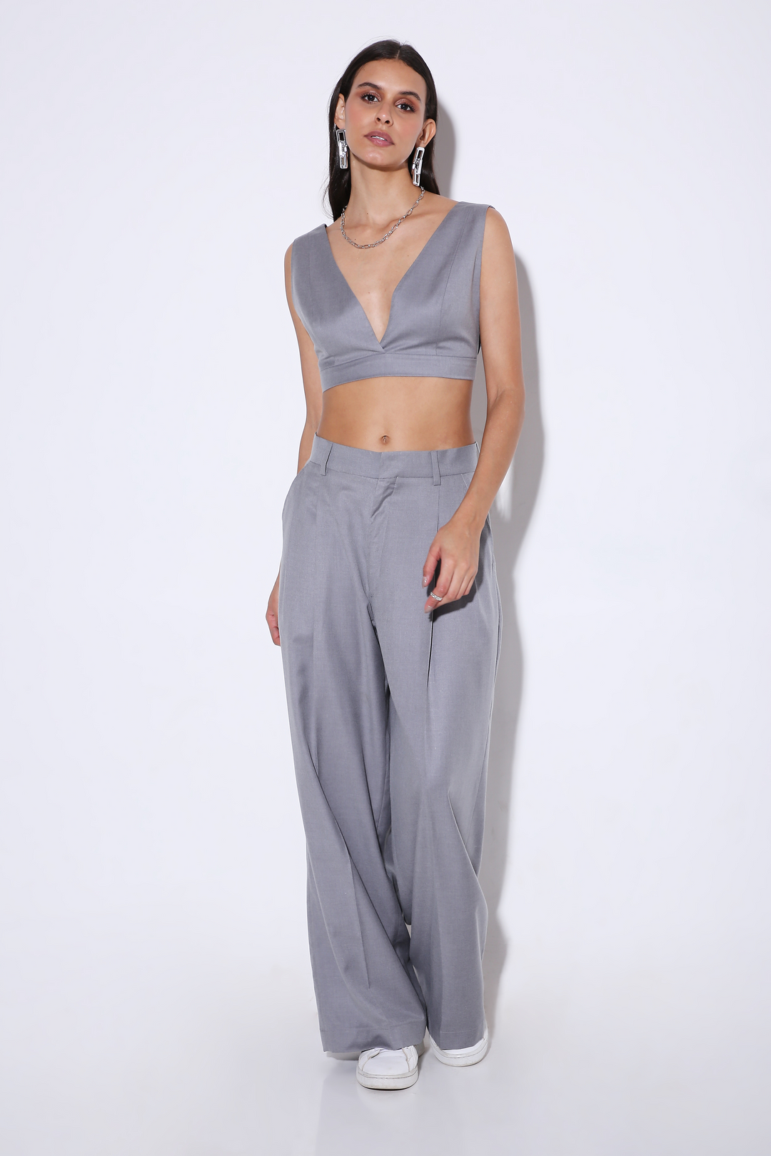 Legs for Days - Wide Legged Pants - Solid-trousers - Monokrom