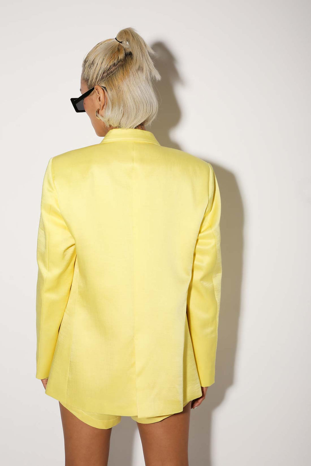 Moxie Blazer - Boxy Blazer - Solid-blazers - Monokrom